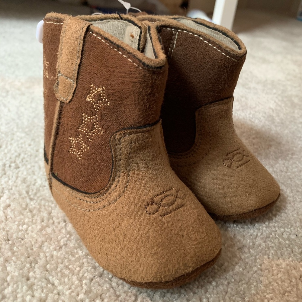 Cowboy boots size 3 (9-12 months) brand new